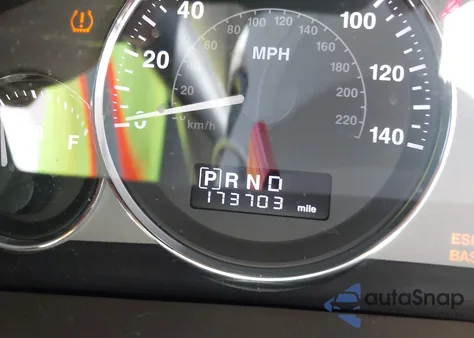 2010 Jeep Grand Cherokee Limited z USA, uszkodzony, nr VIN 1J4RR5GT9AC133912